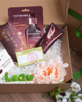 Set Quà Tặng Giúp Dưỡng Trắng Ngừa Nám. - belovedbeyond.com