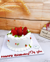 Bánh Kem Dâu Tây - belovedbeyond.com