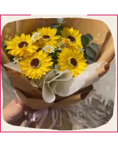 Hoa Hướng Dương | Hoa Kỷ Yếu | Hoa Tốt Nghiệp - belovedbeyond.com