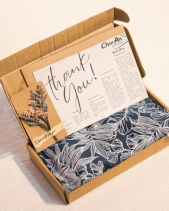 Size 40*20Cm - Họa Tiết Lá Màu Xanh Dương Đậm - belovedbeyond.com