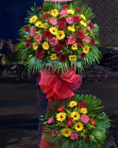 Lẵng Hoa Chúc Mừng - Vạn Kim Kt155 - belovedbeyond.com