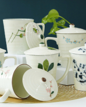 Ly Vẽ Tay Có Nắp - belovedbeyond.com