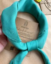 Khăn Quàng Cổ Tơ Tằm - belovedbeyond.com