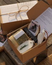 Set Quà Tặng Nến Thơm Cốc Tre Thiên Nhiên D1 - belovedbeyond.com