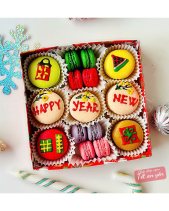 Hộp 9 Bánh Macaron Vẽ - belovedbeyond.com