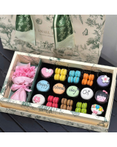 Maccron Yêu Thương - belovedbeyond.com