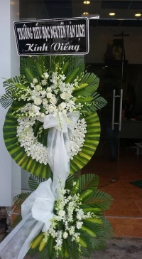 Hoa Viếng Đám Tang Tone Trắng