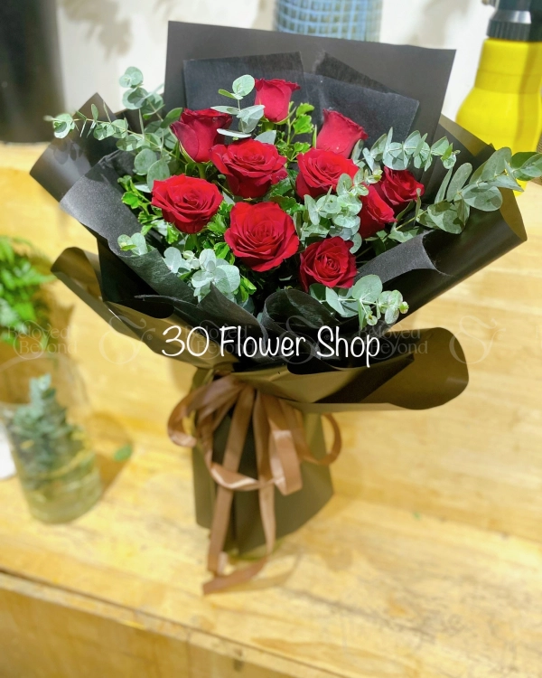 Bó Hoa Hồng Tặng Em - belovedbeyond.com