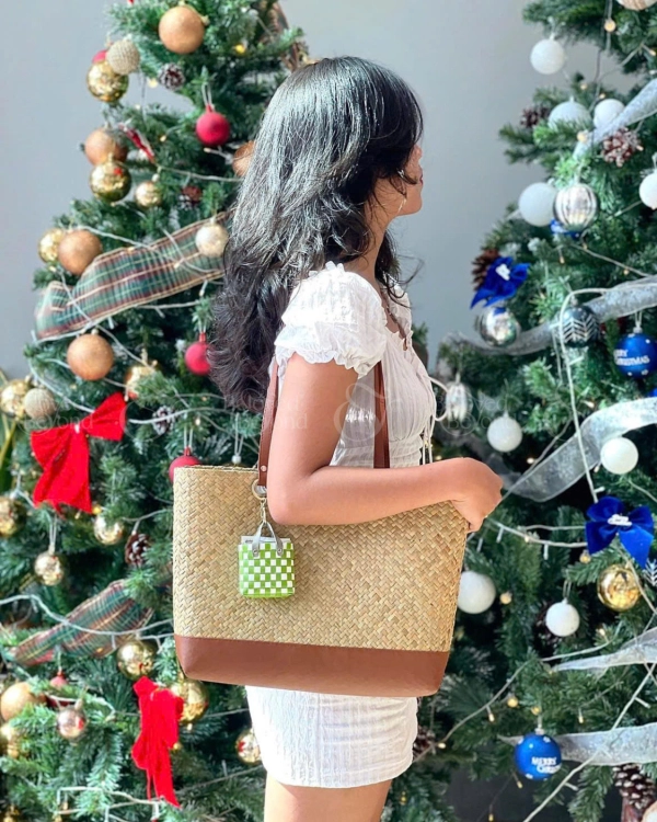Túi Cỏ Bàng Tote Quai Da Đeo Vai - belovedbeyond.com