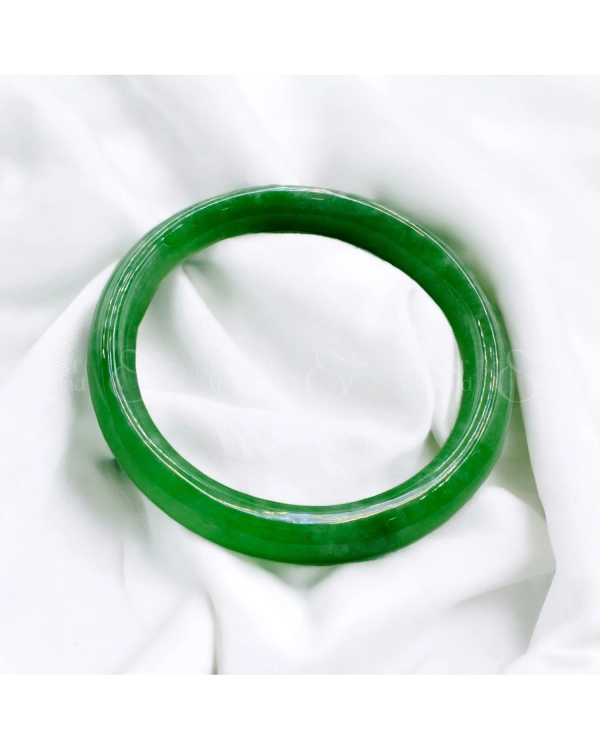 Vòng Tay Cẩm Thạch - belovedbeyond.com