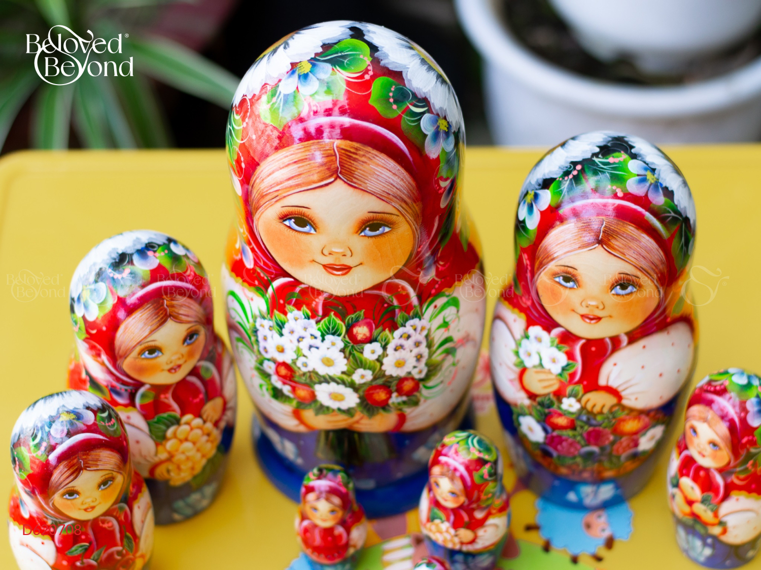 Búp Bê Nga 10 Lớp 26Cm “Misa Ôm Hoa” - belovedbeyond.com
