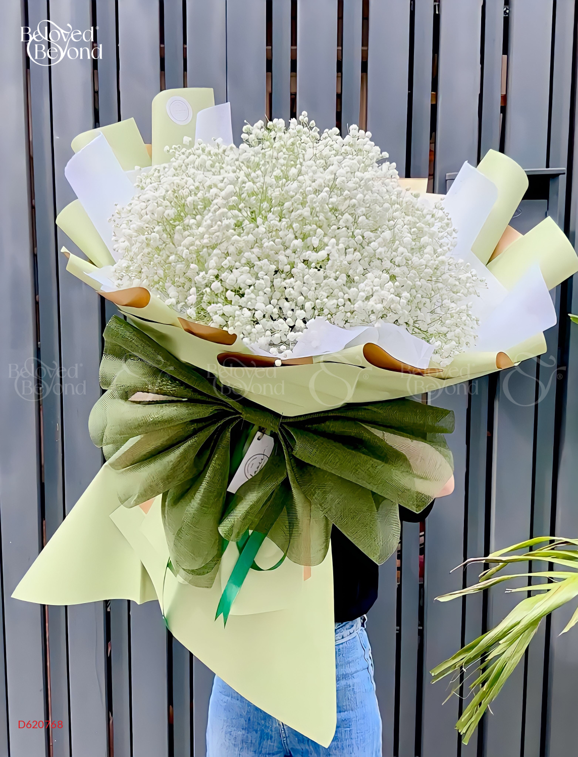 Bó Hoa Baby Hà Lan Trắng Giấy Xanh - belovedbeyond.com