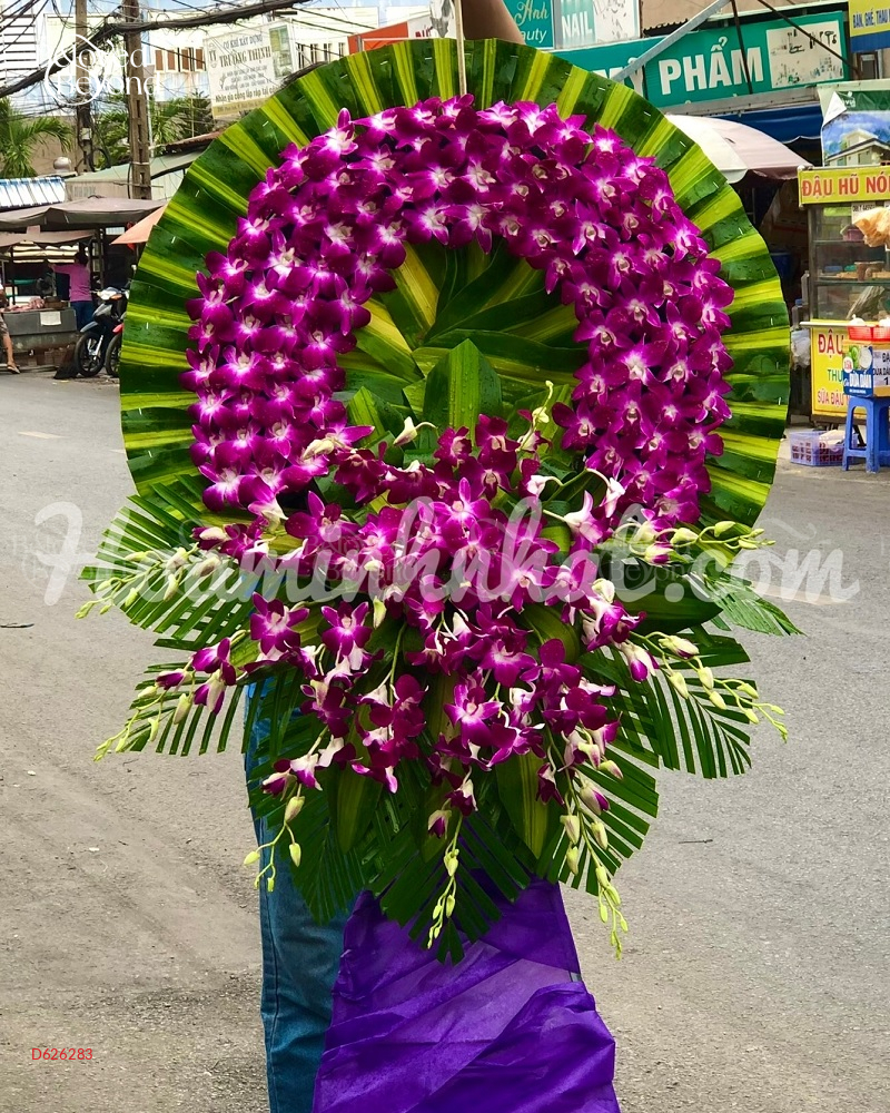 Lẵng Hoa Chia Buồn - Hạ Thủy Cb180 - belovedbeyond.com