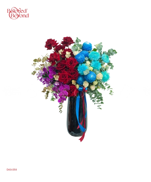 Premium Vase 2 - belovedbeyond.com