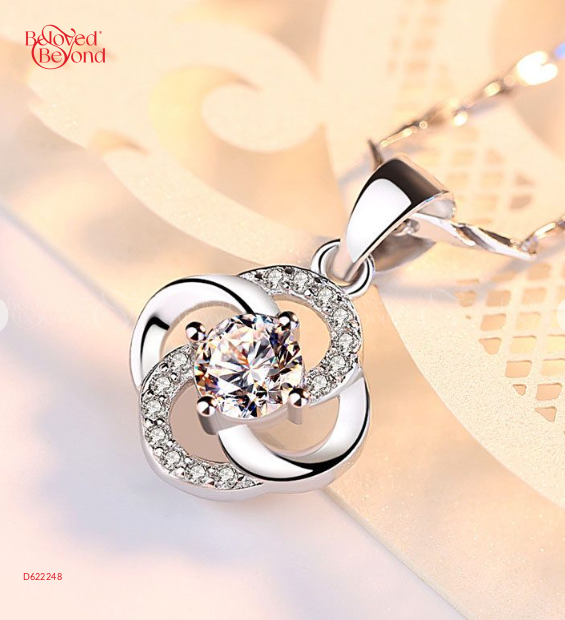 Mặt Dây Chuyền Bạc Nữ Đính Đá Cz Cỏ 4 Lá_426865 - belovedbeyond.com